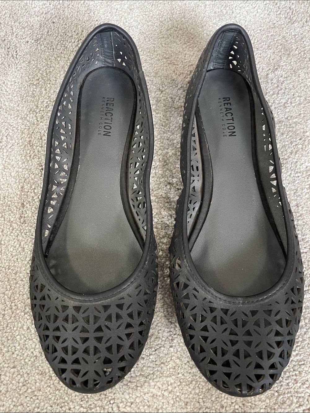 Kenneth Cole Reaction Black Laser-Cut Slip-On Ballet Flats